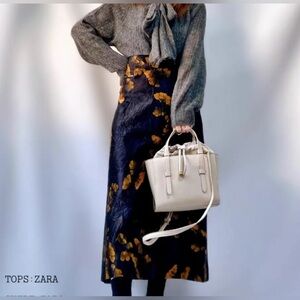 Zara printed skirt 8841/152